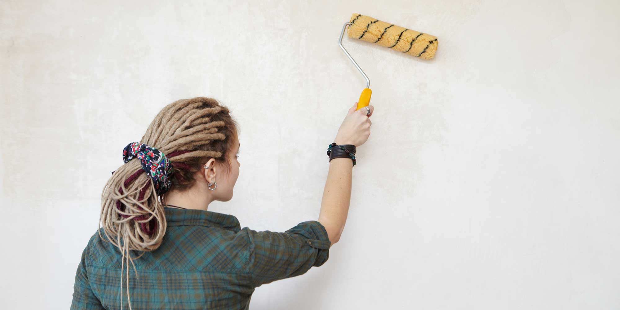 Priming walls