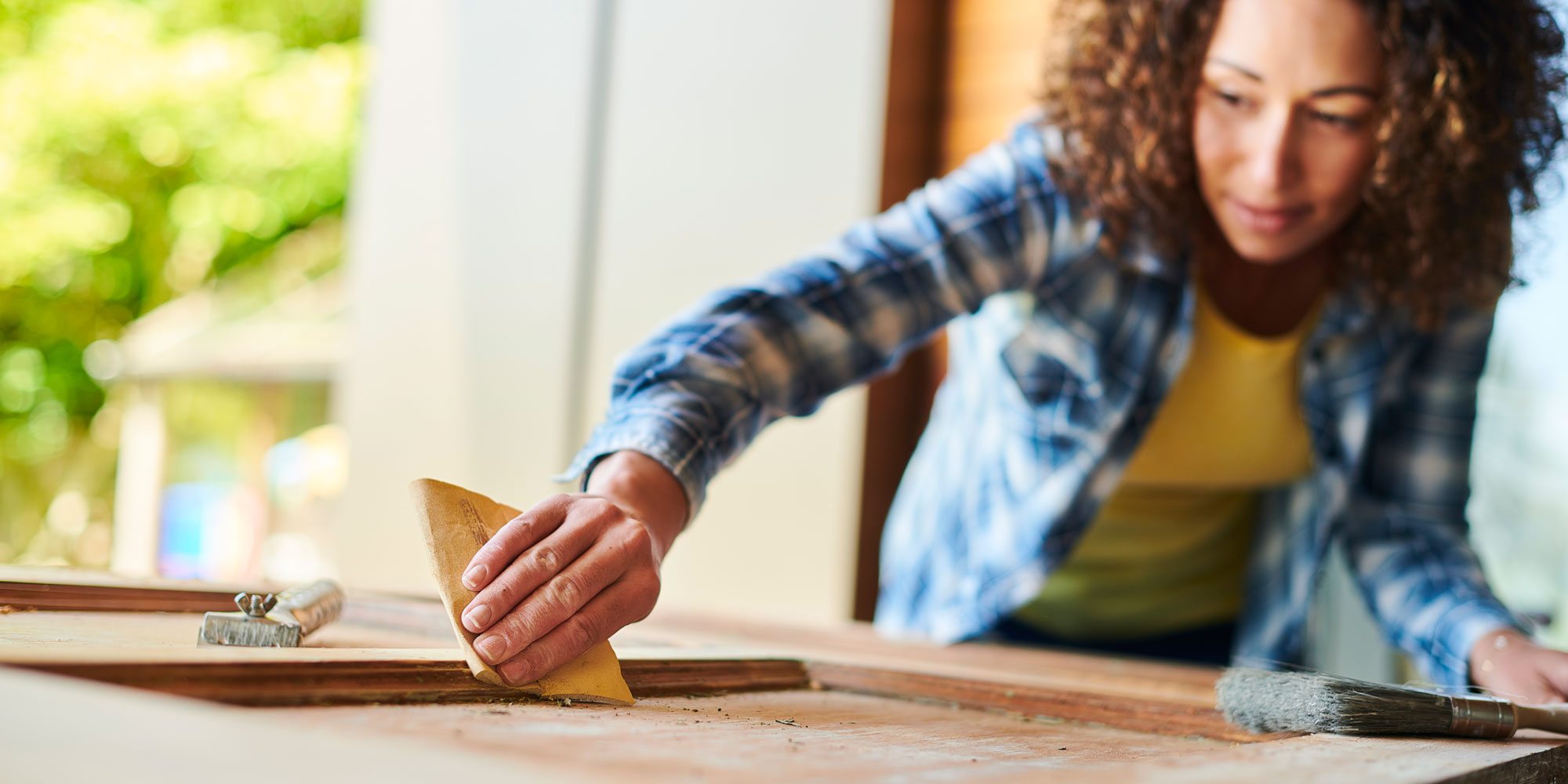 Sanding wood